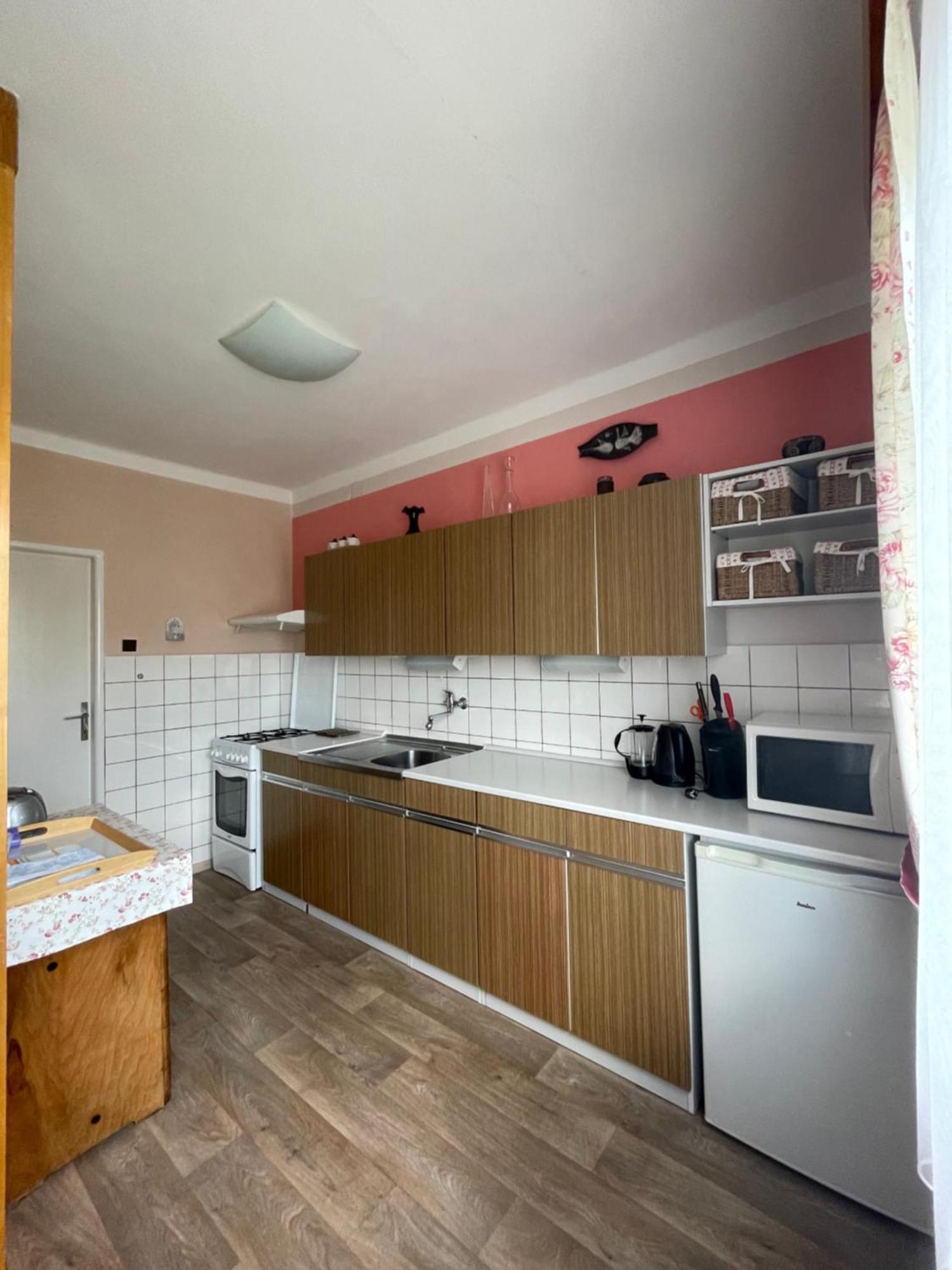 Apartman Pro 4 Osoby Česká Skalice Eksteriør bilde